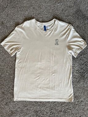 Divided Cream Short Sleeve Crew Neck Tee with Chest Graphic